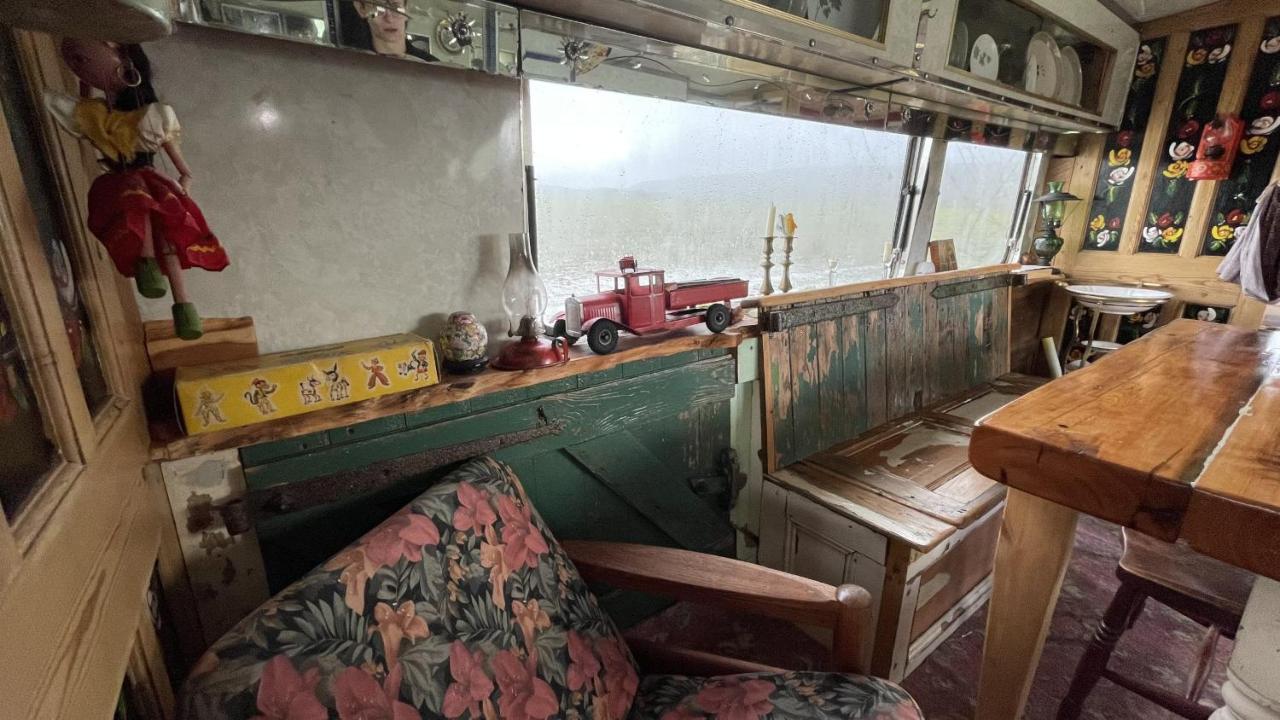 2 X Double Bed Glamping Wagon At Dalby Forest スカーバラ エクステリア 写真