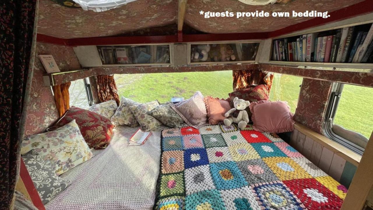2 X Double Bed Glamping Wagon At Dalby Forest スカーバラ エクステリア 写真