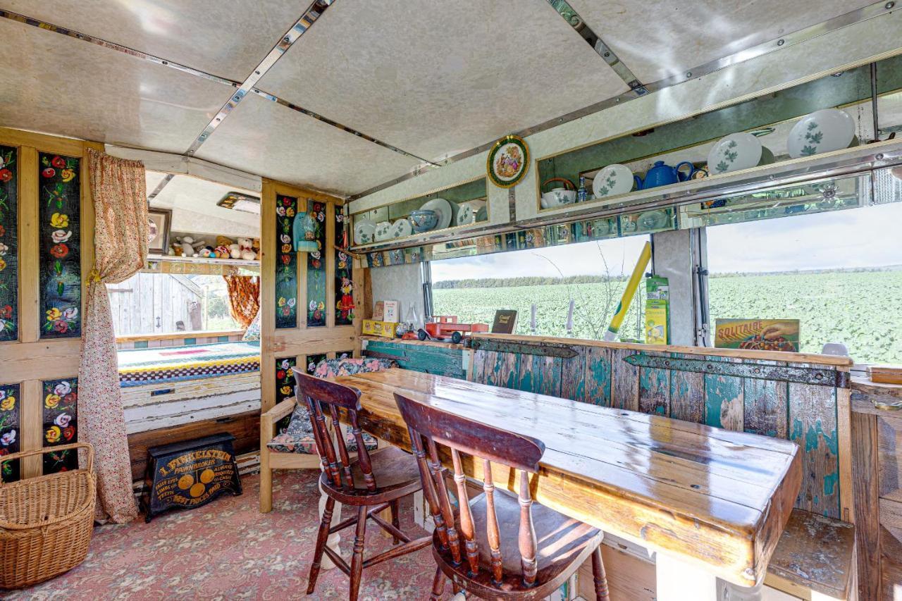 2 X Double Bed Glamping Wagon At Dalby Forest スカーバラ エクステリア 写真